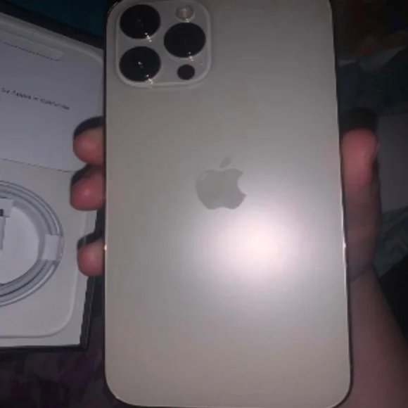 Barely used almost brand new my daughter wanted a blue one instead lol. - Picture 2 of 3